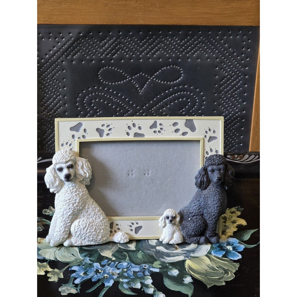 Spoontiques POODLE 4x7 Picture Frame With Paw Prints